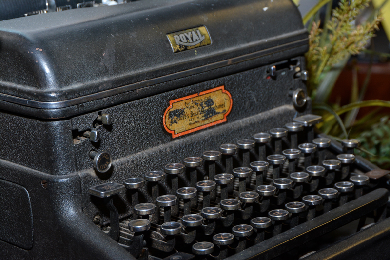 Business Focus Ward Furniture & Flooring Postcards Magazine